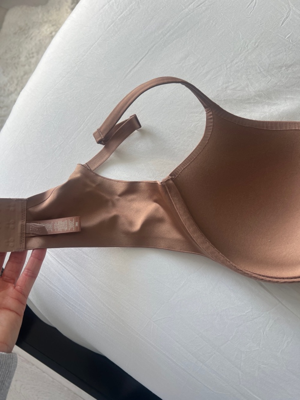 Skims nipple bra 38D never worn - Picture 3 of 3